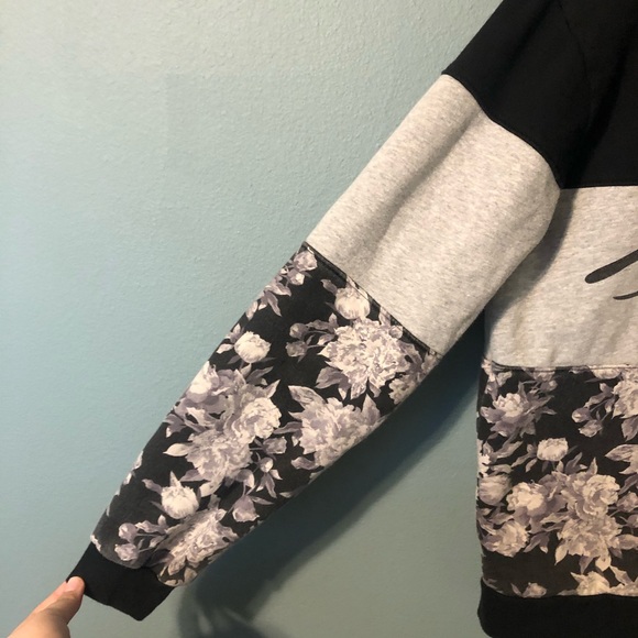 Primitive Black Gray Floral Color Block Sweatshirt - Picture 4 of 7